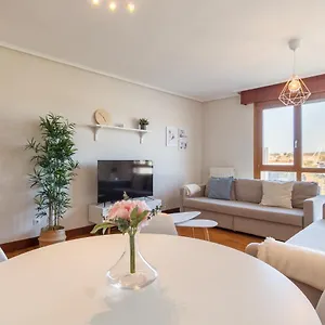 Apartamento Amplio Y Luminoso Sobre La Ría De, Barakaldo
