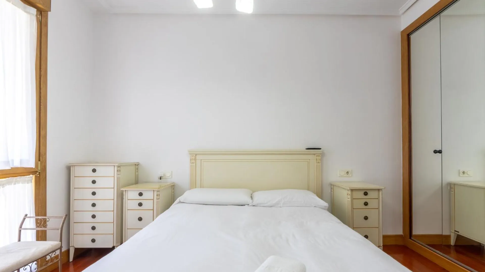 Bilbao Bec With Parking By Aston Rentals Barakaldo Apartmán
